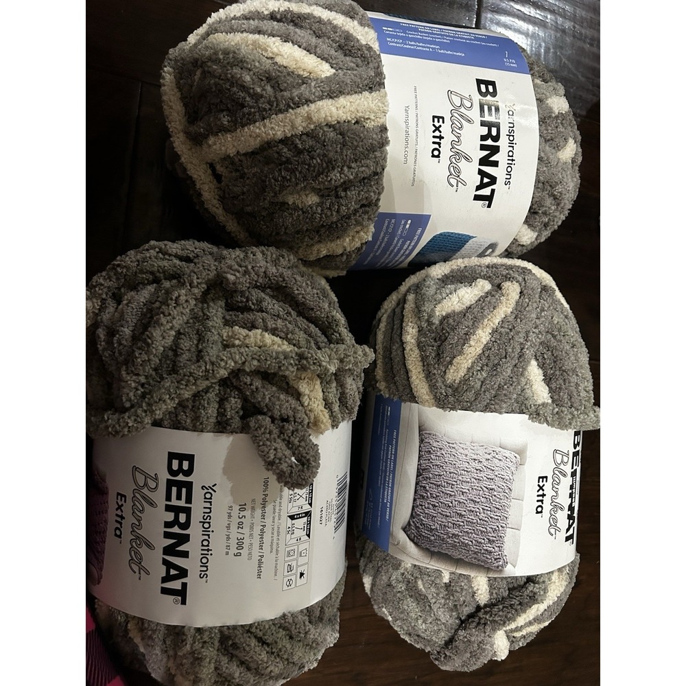 bernart Blanket Yarn 3 Skeins Silver Steel Lot